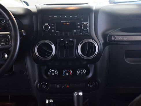 Used 2014 Jeep Wrangler Sport w/ Quick Order Package 24S AWD/4WD image 53