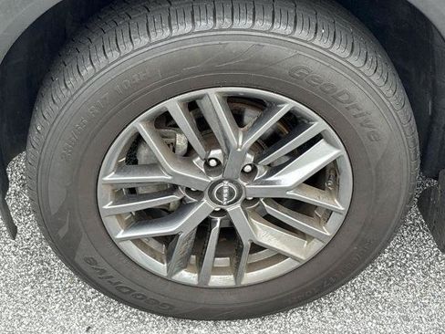 Certified 2023 Nissan Rogue S FWD image 29