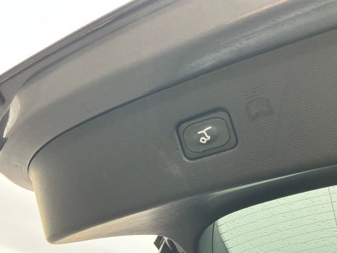 Used 2024 Ford Edge Titanium image 27