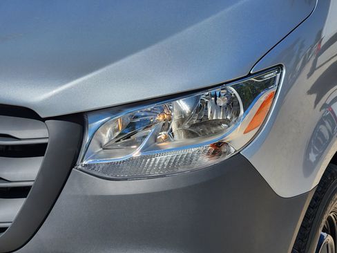 New 2025 Mercedes-Benz Sprinter 2500 image 8