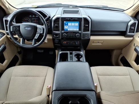 Used 2018 Ford F150 XLT w/ Equipment Group 302A Luxury image 11