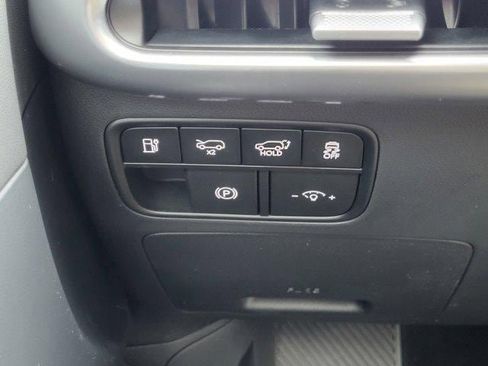 New 2026 Hyundai Ioniq 9 SEL image 25