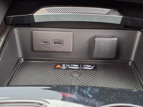 New 2026 Buick Envision Sport Touring image 9