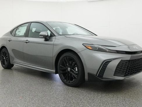 New 2026 Toyota Camry SE FWD image 29