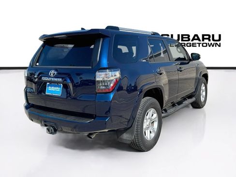 Used 2020 Toyota 4Runner SR5 Premium w/ Moonroof Package RWD image 7