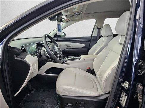 Certified 2024 Hyundai Tucson Limited AWD/4WD image 17