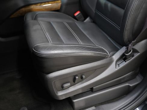 Used 2016 GMC Yukon Denali w/ Open Road Package image 25