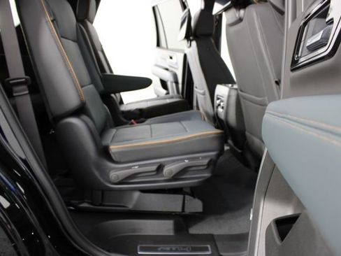 New 2026 GMC Yukon AT4 w/ AT4 Premium Plus Package AWD/4WD image 27