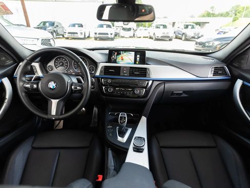 Used 2016 BMW 340i xDrive Sedan AWD/4WD image 2