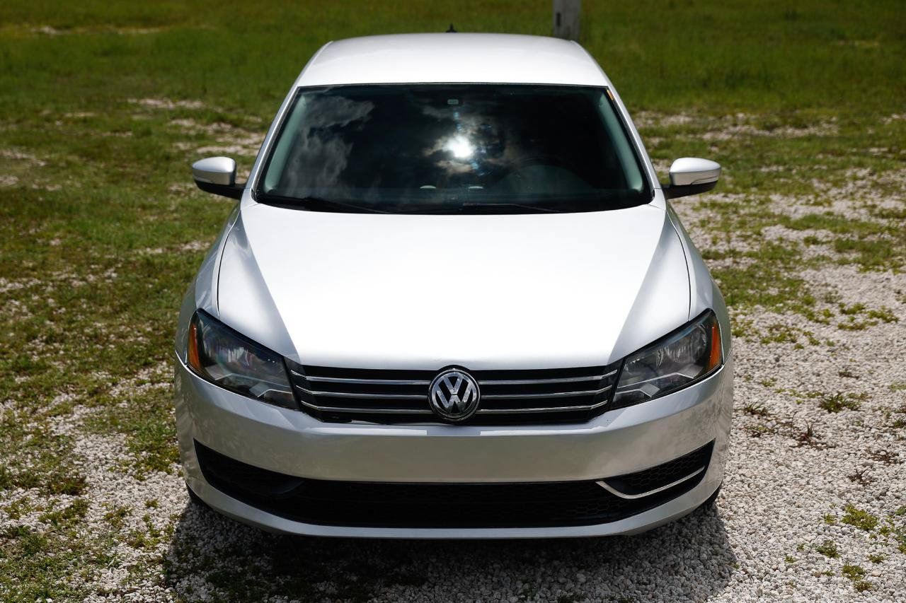 Used 2014 Volkswagen Passat 1.8T SE FWD image 19