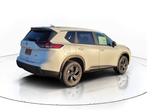 New 2026 Nissan Rogue SV AWD/4WD image 4
