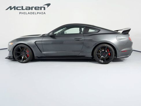 Used 2016 Ford Mustang Shelby GT350R w/ GT350R Equipment Group 920A RWD image 8