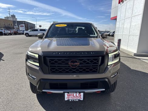 Used 2022 Nissan Frontier PRO-4X w/ Pro-4X Premium Package image 5