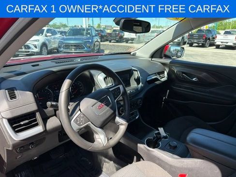 Used 2024 GMC Terrain SLE FWD image 15