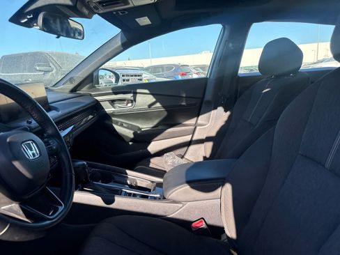 Used 2025 Honda Accord Sport image 21