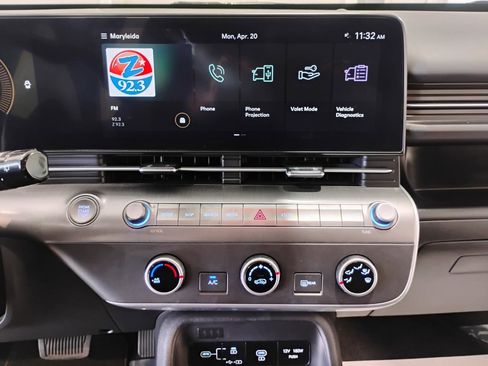 Used 2024 Hyundai Kona SE image 42