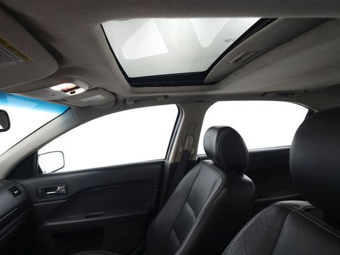 Used 2007 Ford Fusion SEL FWD image 6