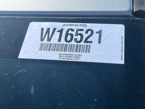 Used 2021 Nissan Versa S FWD image 20