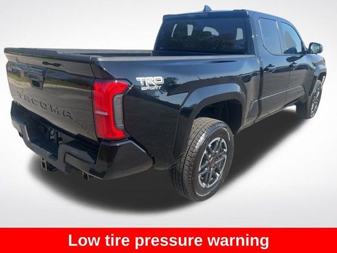 Used 2026 Toyota Tacoma TRD Sport image 5