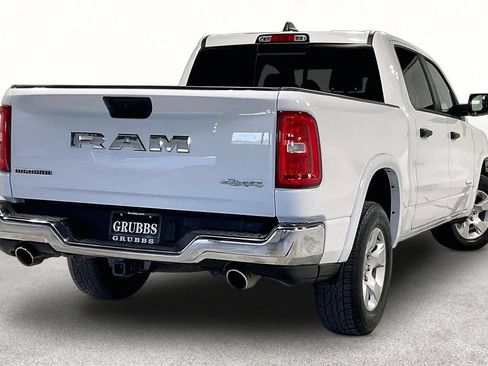 Used 2025 RAM 1500 Big Horn AWD/4WD image 2