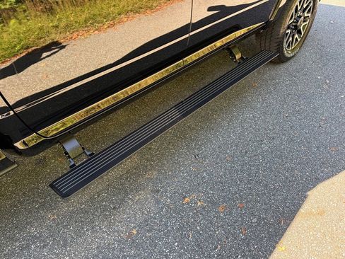 New 2026 RAM 2500 Limited image 8