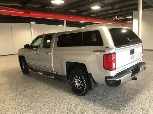 Used 2018 Chevrolet Silverado 1500 LTZ AWD/4WD image 3