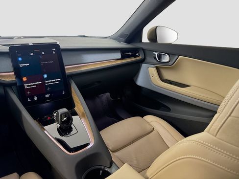 Used 2022 Polestar Polestar 2 w/ Plus Package image 22