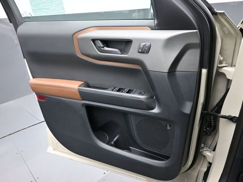 New 2025 Ford Bronco Sport Outer Banks w/ Sasquatch Outer Banks Package image 15