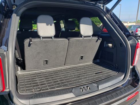 Used 2021 Ford Explorer ST w/ Equipment Group 401A AWD/4WD image 11