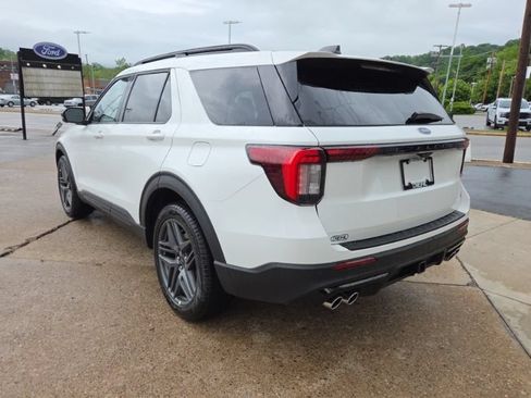 New 2026 Ford Explorer ST AWD/4WD image 5