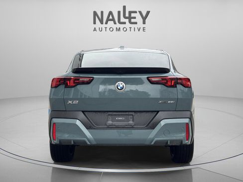 Used 2025 BMW X2 xDrive28i image 4