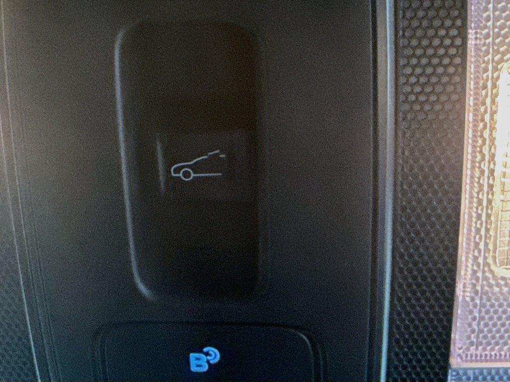 Used 2025 Hyundai Elantra N FWD image 42