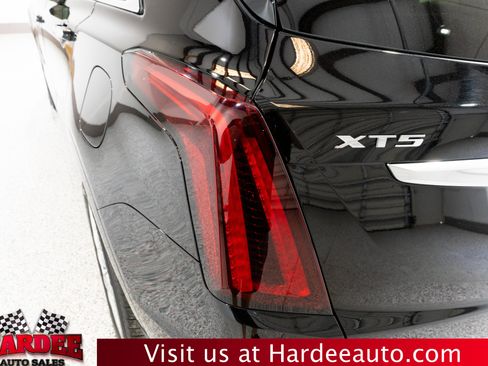 Used 2021 Cadillac XT5 Premium Luxury AWD/4WD image 9