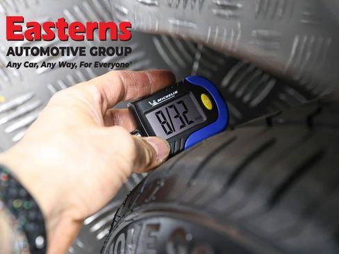 Used 2018 Tesla Model 3 Long Range image 20