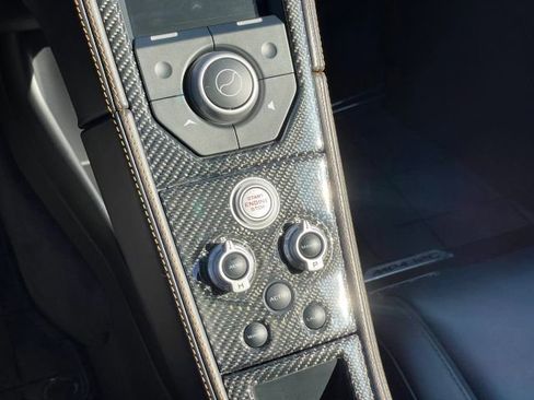 Used 2012 McLaren MP4-12C Coupe RWD image 37