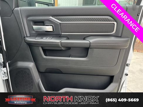 New 2026 RAM 2500 Big Horn AWD/4WD image 28