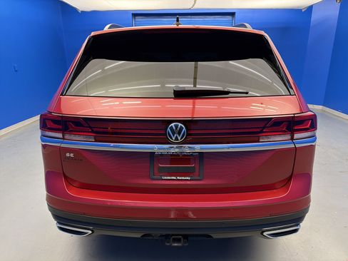 Used 2024 Volkswagen Atlas SE FWD image 6