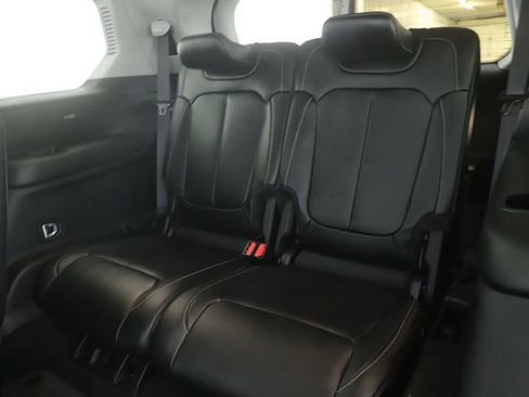 Used 2023 Jeep Grand Cherokee L Limited w/ MOPAR Finishing Package AWD/4WD image 30