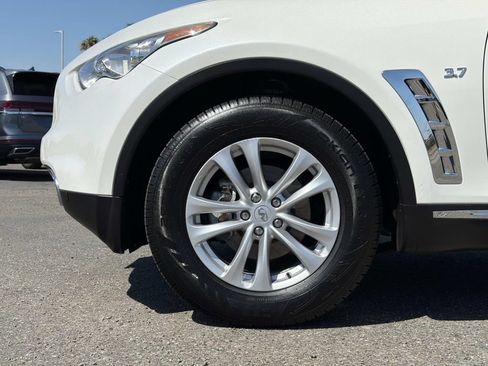 Used 2017 INFINITI QX70 AWD image 28