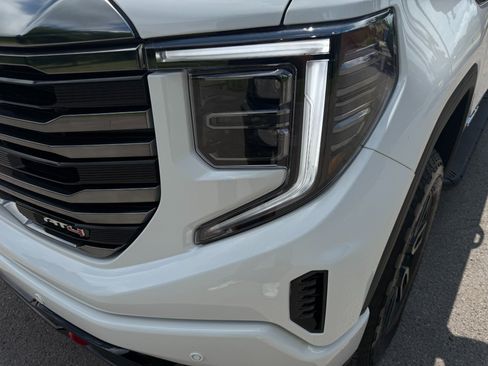 Used 2024 GMC Sierra 1500 AT4 w/ Technology Package image 55