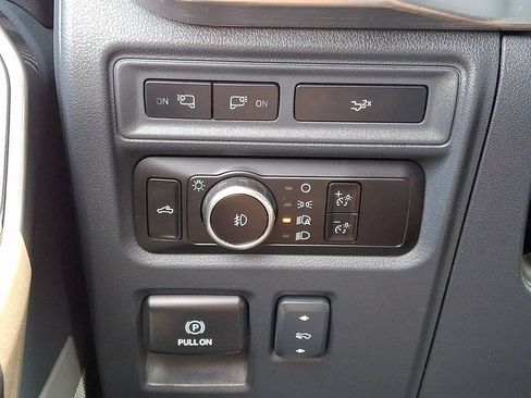 Used 2023 Ford F150 Lariat w/ Equipment Group 502A High AWD/4WD image 25