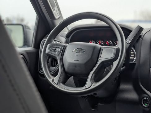 Used 2023 Chevrolet Silverado 1500 Custom Trail Boss image 14
