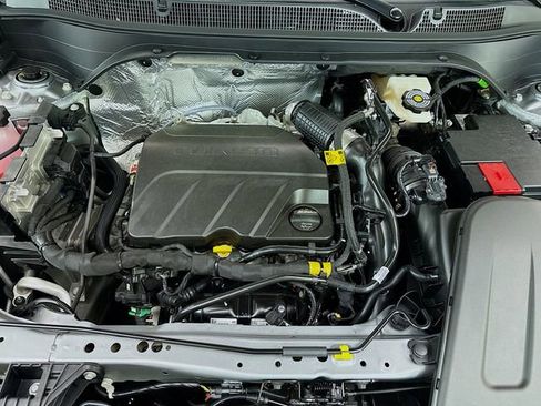 New 2026 Chevrolet Trax RS w/ Driver Confidence Package FWD image 30