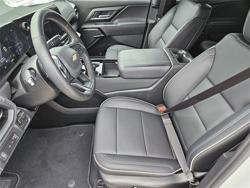 New 2026 Chevrolet Silverado EV LT image 9