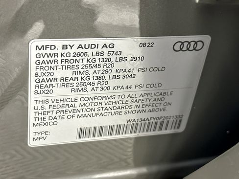 Used 2023 Audi SQ5 Prestige w/ Prestige Package image 27