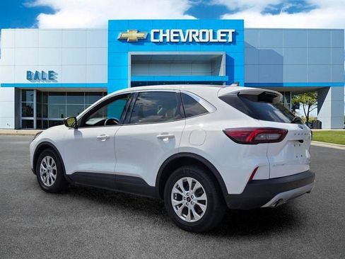 Used 2023 Ford Escape Active w/ Tech Pack #1 FWD image 5