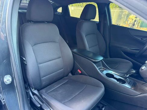 Used 2017 Chevrolet Malibu LS FWD image 20