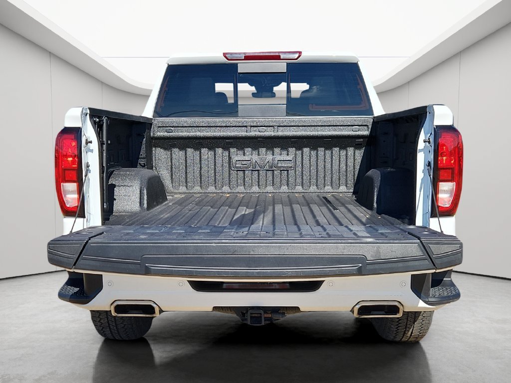 Used 2025 GMC Sierra 1500 Elevation w/ Elevation Premium Package AWD/4WD image 12