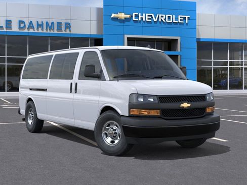 New 2025 Chevrolet Express 3500 LS RWD image 21