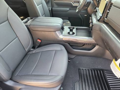 New 2026 Chevrolet Silverado 2500 LTZ w/ Trail Boss Package AWD/4WD image 19